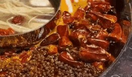 陕西火锅店爆料视频播放,揭秘地道火锅制作过程